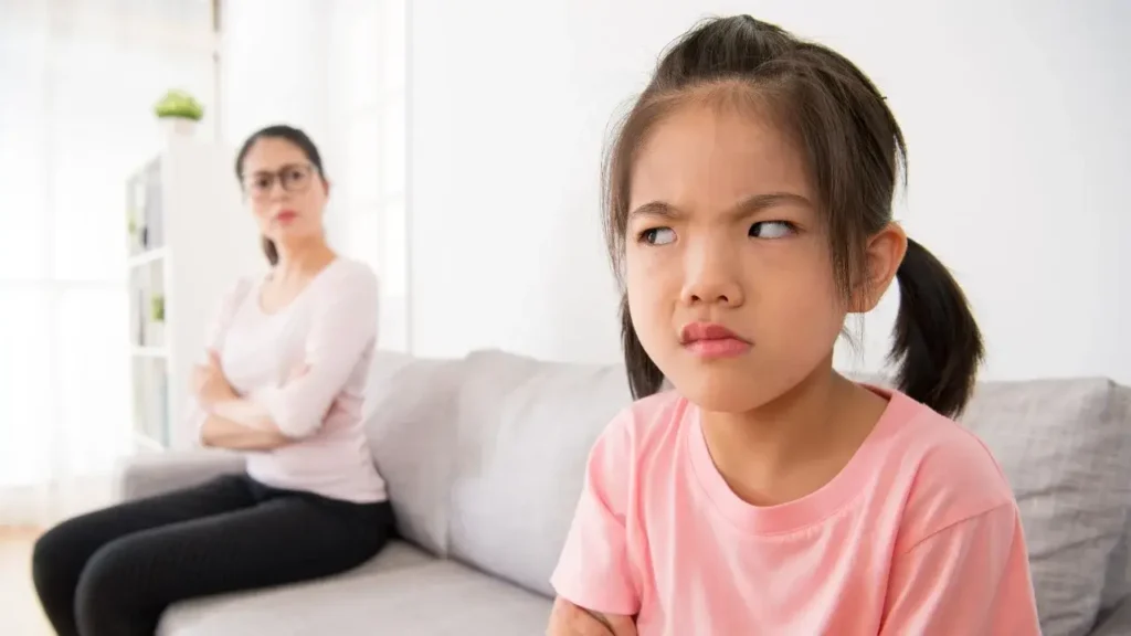 cuando un hijo trata mal a su madre.